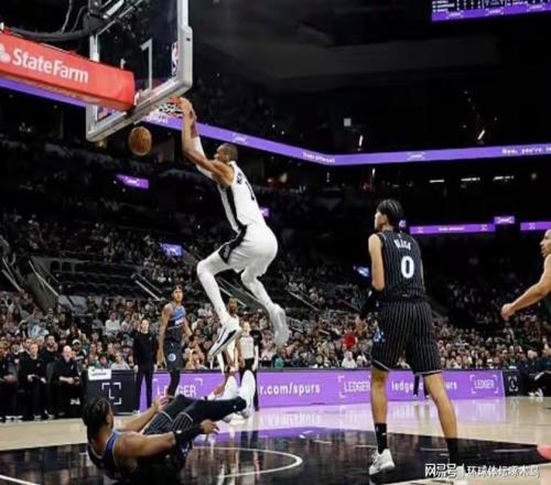 杜兰特警示,绿军进攻需,拉开空间,55125中国彩吧,彩票平台,在线购彩,快速投注,彩票分析